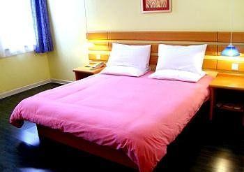 Home Inn Dalian People'S Square Xinkai Road מראה חיצוני תמונה