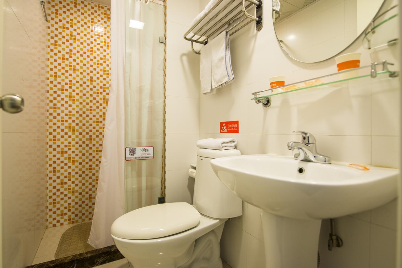 Home Inn Dalian People'S Square Xinkai Road מראה חיצוני תמונה